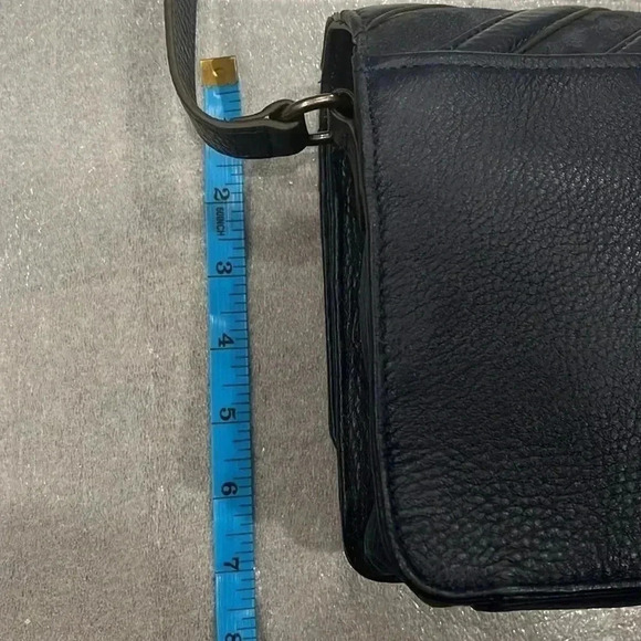 Aimee Kestenberg Blue Pebble Leather Suede Crossbody Handbag magnet closure - Picture 5 of 15